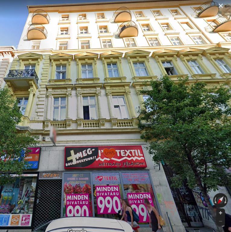 Kalvin Square River Side Danube Budapest Exterior photo